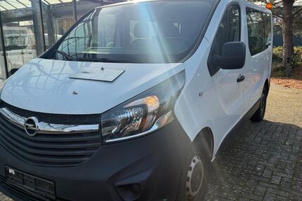Opel Vivaro 156.993 km 12.990 &euro; Bargteheide 22941