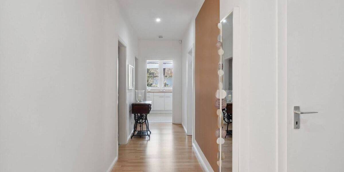 Einfamilienhaus Hamburg Rissen - 7 Zimmer, 215 m&sup2;, 1.290.000&euro; | Angebot:26220303