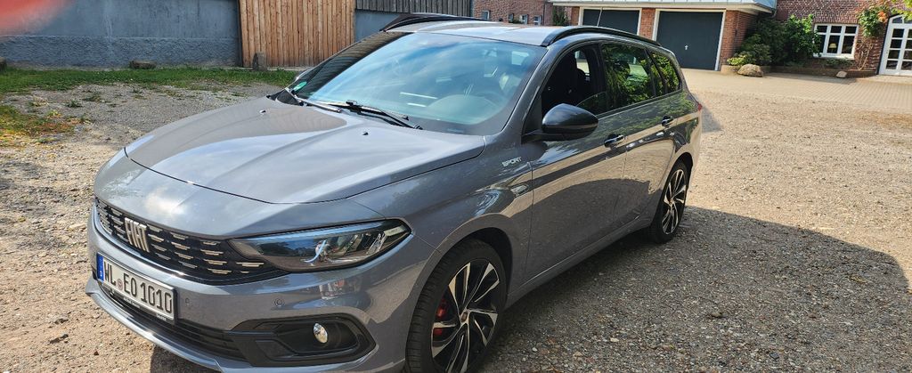 Fiat Tipo 28.400 km 15.750 &euro; Rosengarten 21224