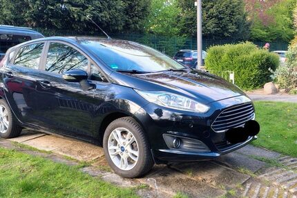Ford Fiesta 76.500 km 6.500 &euro; Hamburg 22527