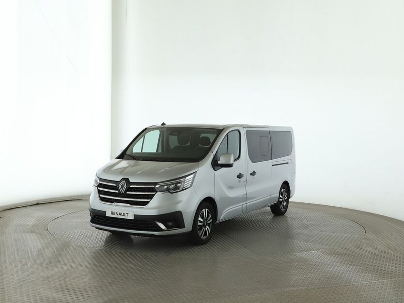 Renault Trafic 24.530 km 44.990 € Hamburg 22763