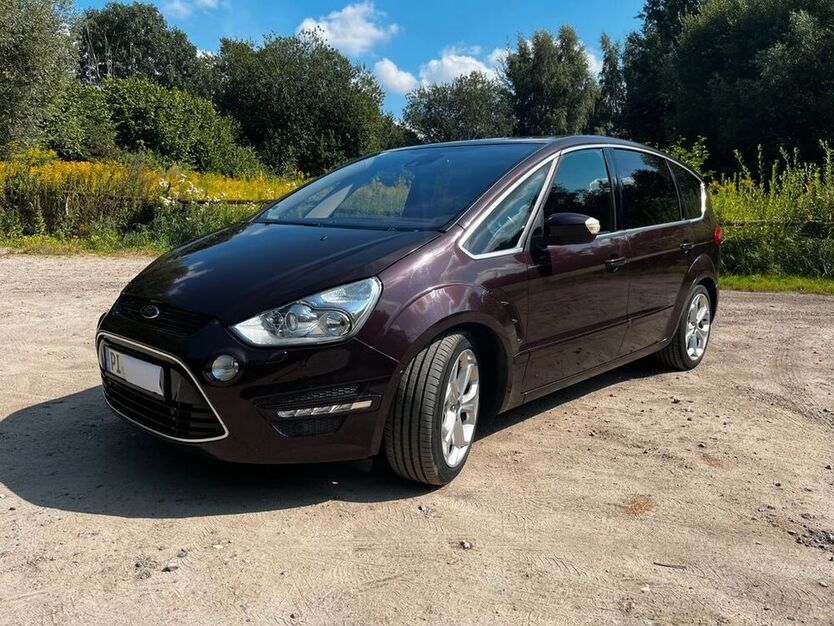 S-Max