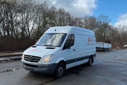 Mercedes-Benz Sprinter 167.957 km 6.200 &euro; HAMBURG 22113