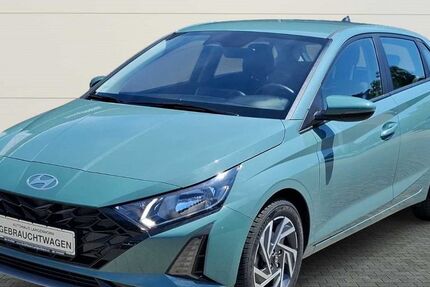 Hyundai i20 20.767 km 17.460 &euro; Hamburg 22419
