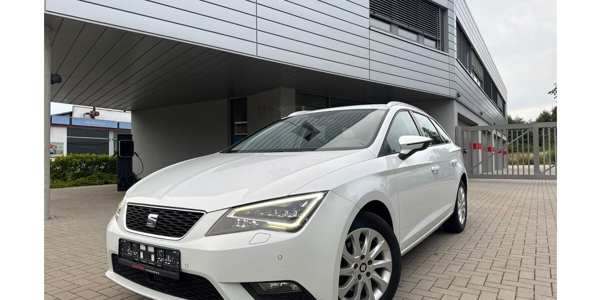 Seat Leon 212.000 km 8.990 &euro; Pinneberg 25421