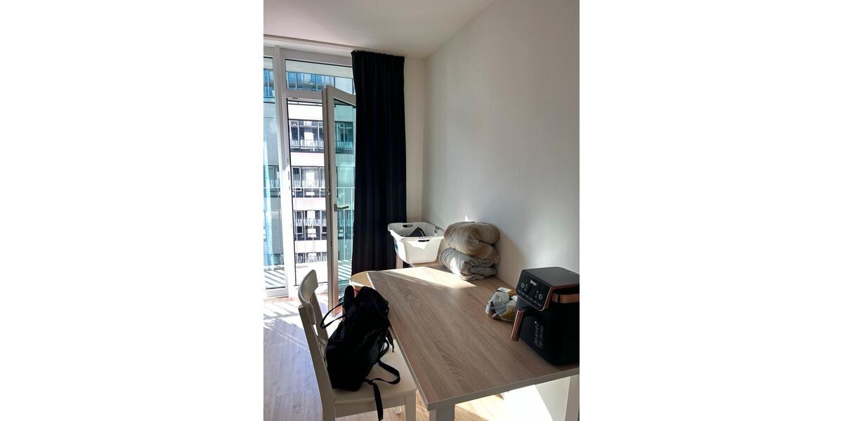 Etagenwohnung Hamburg Hamburg-Mitte - 1 Zimmer, 20 m&sup2;, 884&euro; | Angebot:26201745