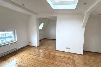 Wohnung Hamburg Marienthal - 2 Zimmer, 62 m&sup2;, 740&euro; | Angebot:25072714