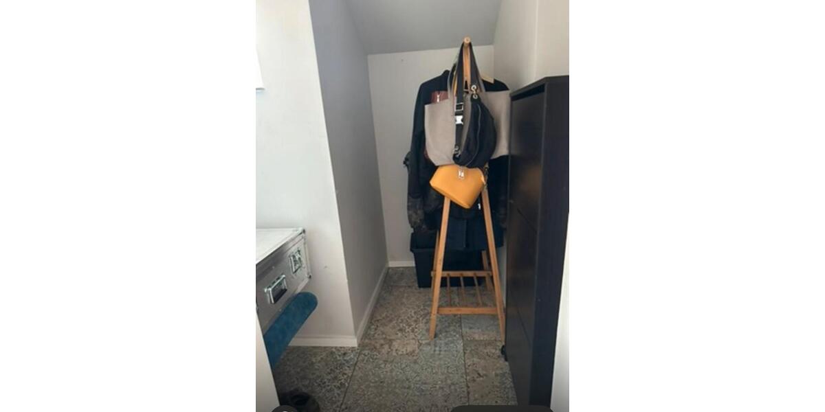 Erdgeschoßwohnung Hamburg Eimsbüttel - 2.5 Zimmer, 70 m&sup2;, 1.900&euro; | Angebot:25232521