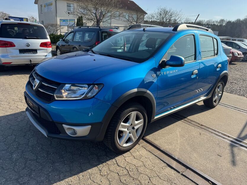 Dacia Sandero 199.000 km 5.750 € Buxtehude 21614