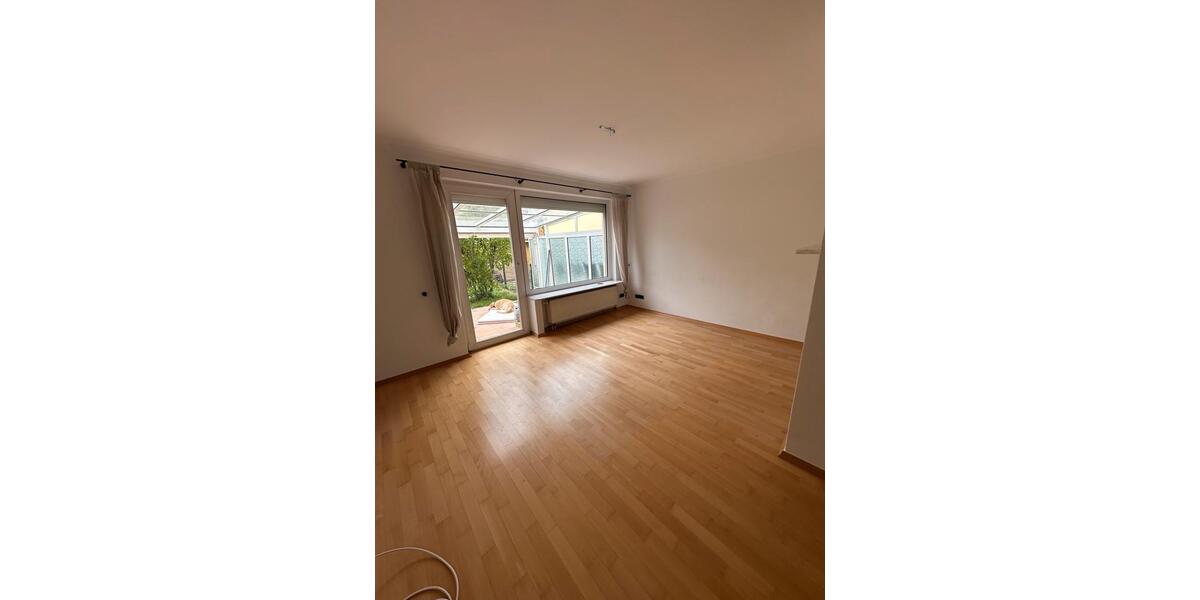 Reihenhaus Neu Wulmstorf - 5.5 Zimmer, 101 m&sup2;, 1.599&euro; | Angebot:26430897
