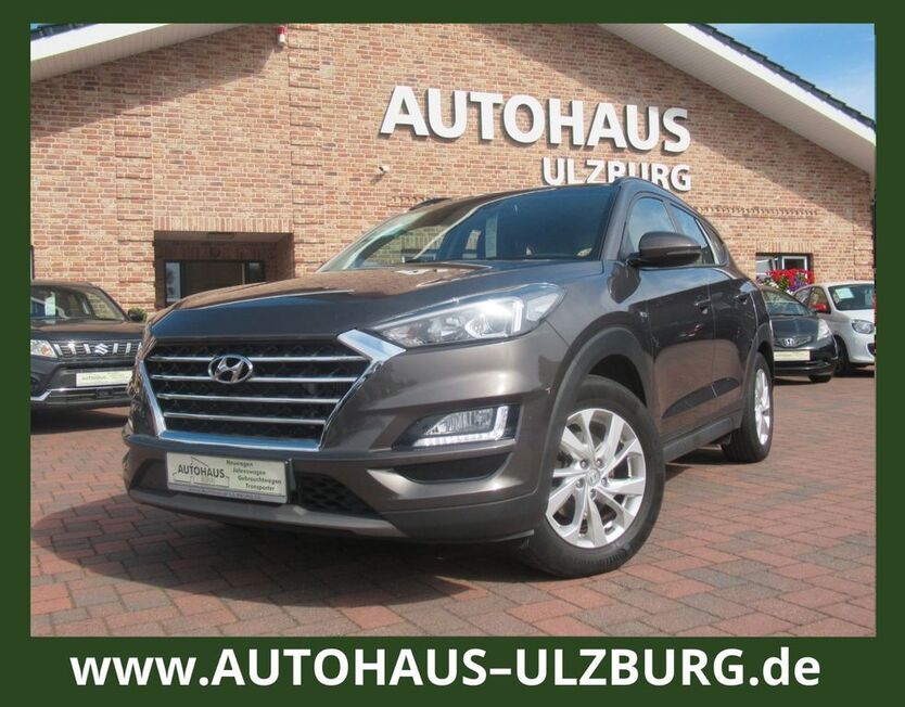 Hyundai TUCSON 62.441 km 18.900 € Henstedt Ulzburg(20 km nördlich von HH-direkt an der A7) 24558