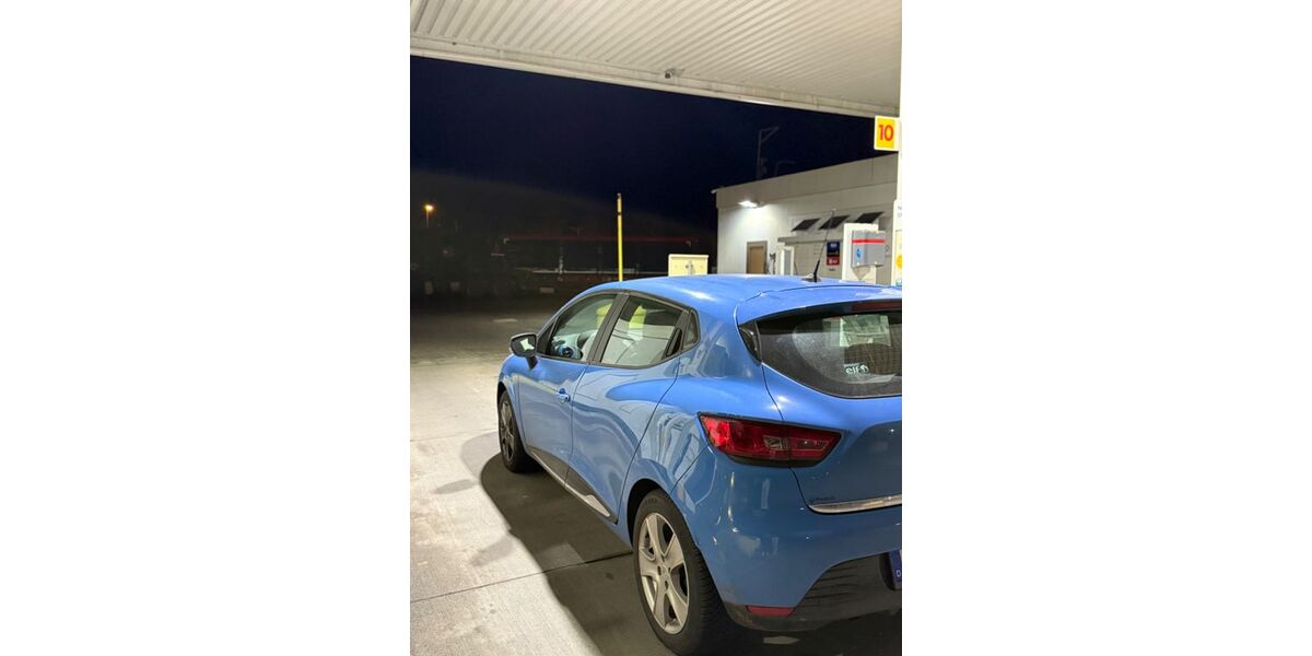 Renault Clio 115.000 km 3.500 &euro; Hamburg 22525