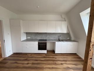 Dachgeschoßwohnung Hamburg Bahrenfeld - 6 Zimmer, 180 m&sup2;, 3.300&euro; | Angebot:26357237