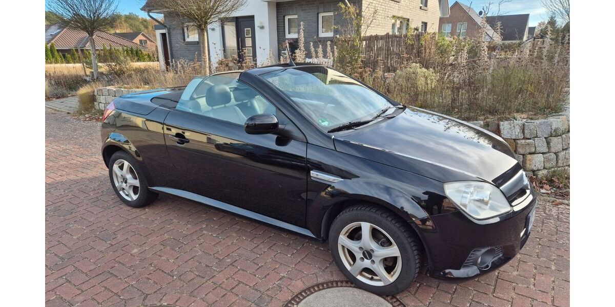 Opel Tigra 62.000 km 6.900 &euro; Stelle 21435