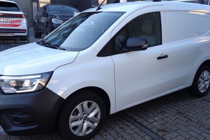 Renault Kangoo 12.382 km 15.450 &euro; Hamburg 22399