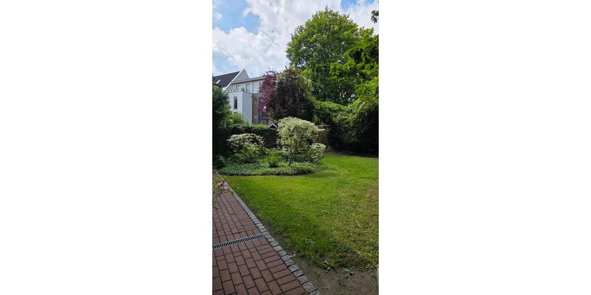 Hochparterre Hamburg Wandsbek - 2 Zimmer, 68 m&sup2;, 330.000&euro; | Angebot:27220360
