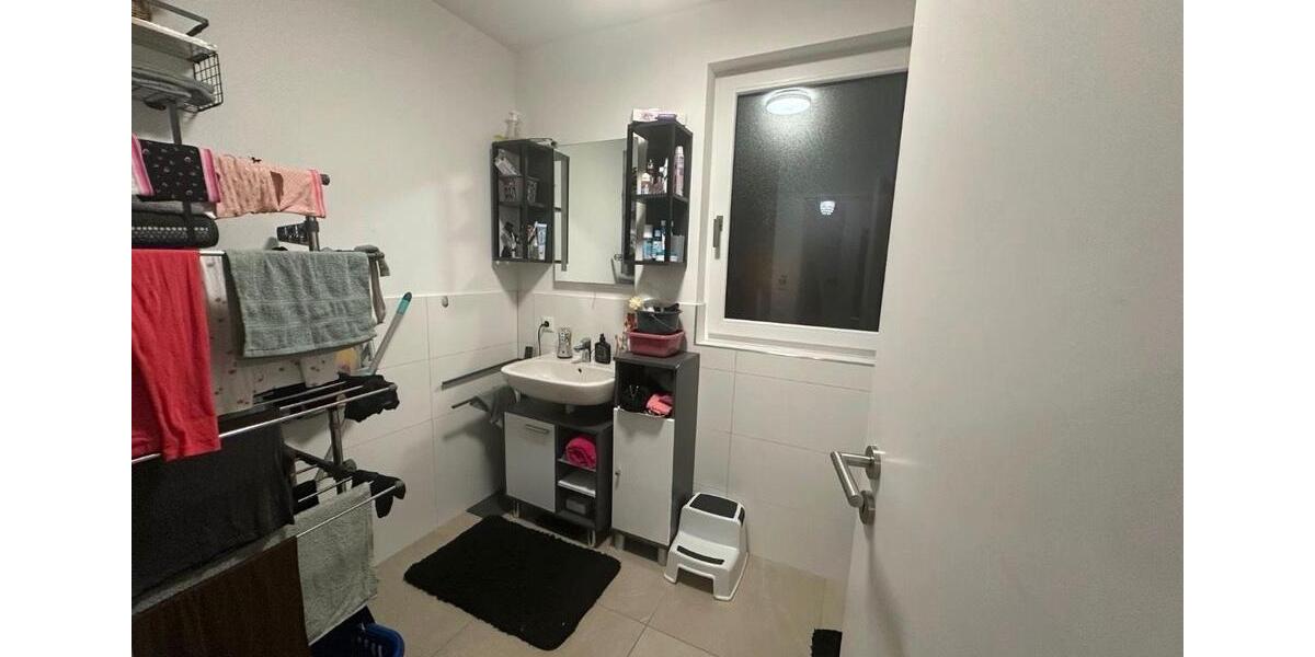 Etagenwohnung Geesthacht - 3 Zimmer, 66 m&sup2;, 1.300&euro; | Angebot:25275098