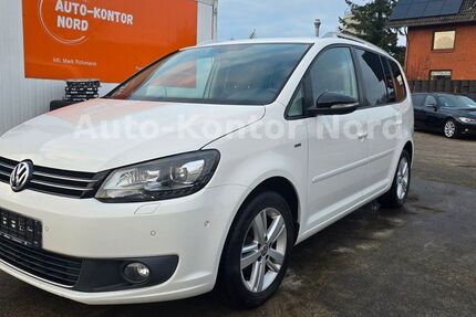 VW Touran 93.600 km 9.990 &euro; Uetersen 25436