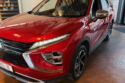 Mitsubishi Eclipse Cross 35.321 km 22.900 &euro; Hamburg-Neugraben 21149