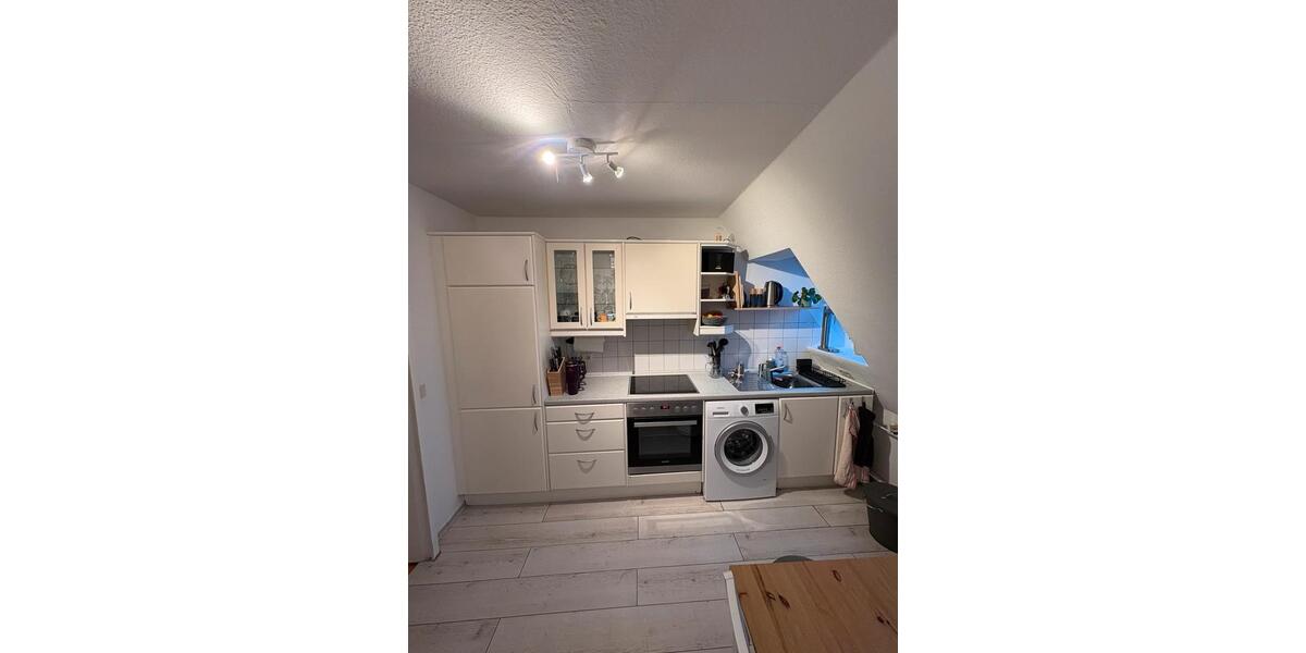 Dachgeschoßwohnung Hamburg Bahrenfeld - 3 Zimmer, 60 m&sup2;, 1.500&euro; | Angebot:25075979