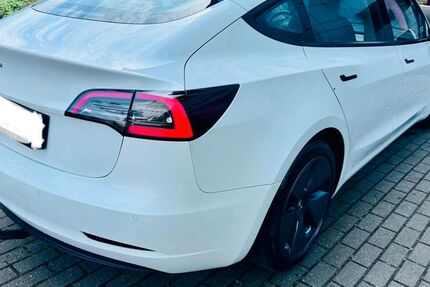 Tesla Model 3 159.000 km 19.499 &euro; Hamburg 22047