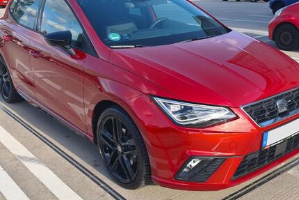 Seat Ibiza 6.600 km 24.200 &euro; Hamburg 22399