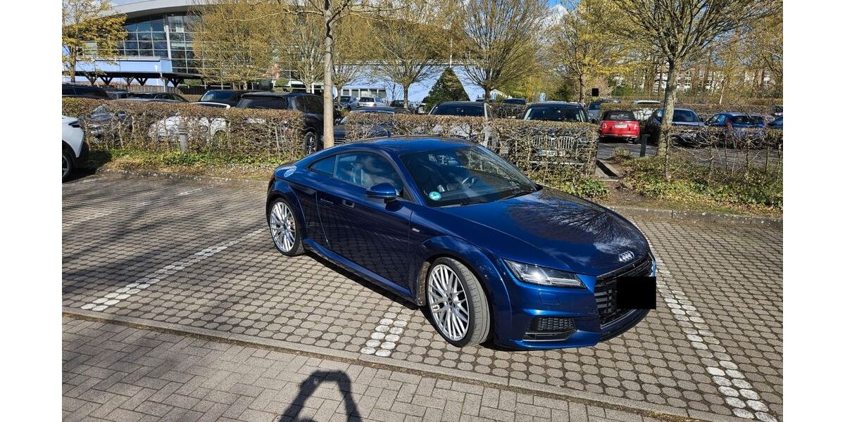 Audi TT 105.000 km 26.000 &euro; Hamburg 22339