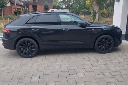 Audi Q8 53.000 km 71.900 &euro; Hamburg 22453