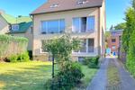 Frisch renovierte 2-Zimmer-Wohnung mit Blick ins Grüne und Balkon