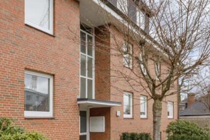 Stilvoll modernisierte 2-Zimmer-Wohnung mit Loggia, neuer Küche 2 zimmer