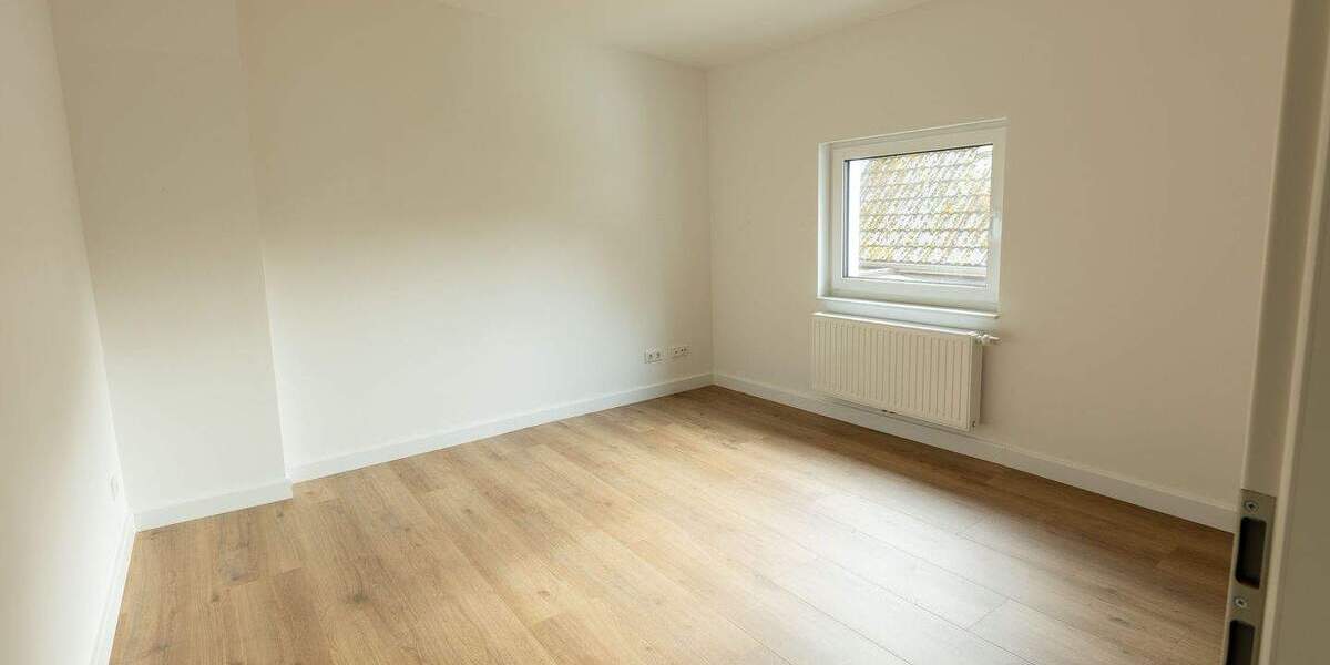 Doppelhaushälfte Hamburg Rissen - 4 Zimmer, 100 m&sup2;, 1.990&euro; | Angebot:24520258