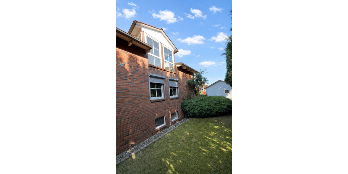 Dachgeschoßwohnung Tangstedt - 4 Zimmer, 200 m&sup2;, 749.000&euro; | Angebot:25416653