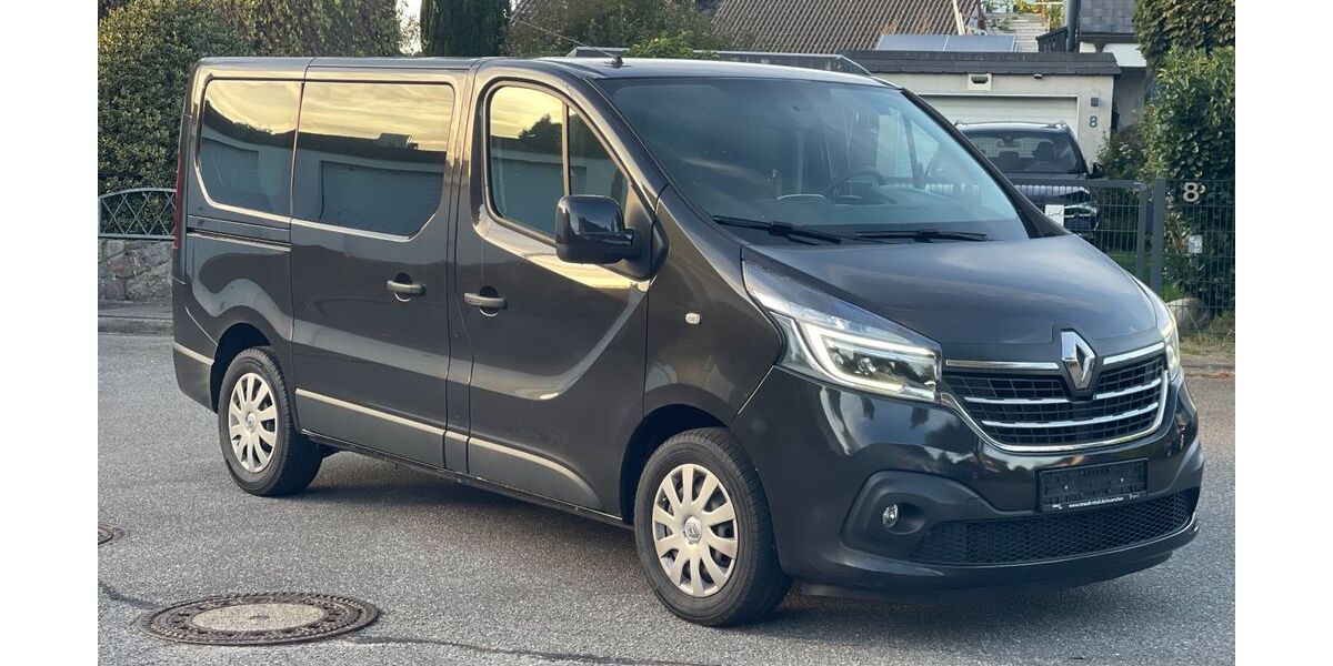 Renault Trafic 115.000 km 19.900 &euro; Hamburg 22045
