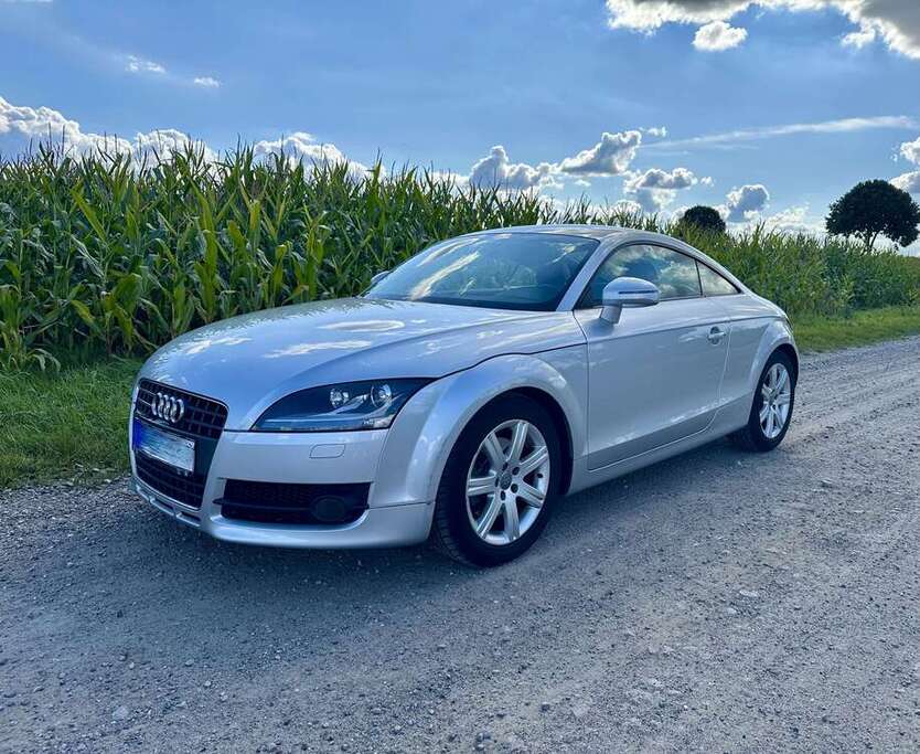 TT
