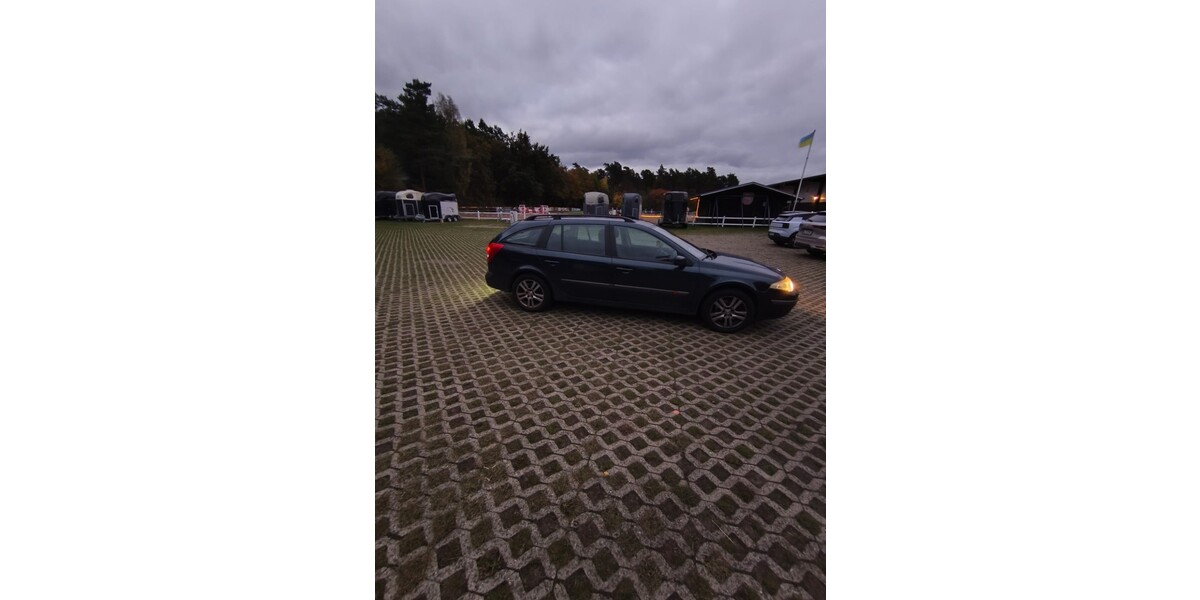 Renault Laguna 259.754 km 1.320 &euro; Rosengarten 21224