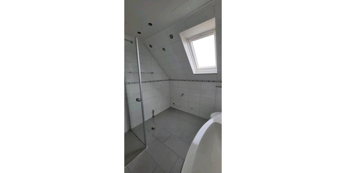 Dachgeschoßwohnung Hollern-Twielenfleth Twielenfleth - 3 Zimmer, 80 m&sup2;, 950&euro; | Angebot:26129910