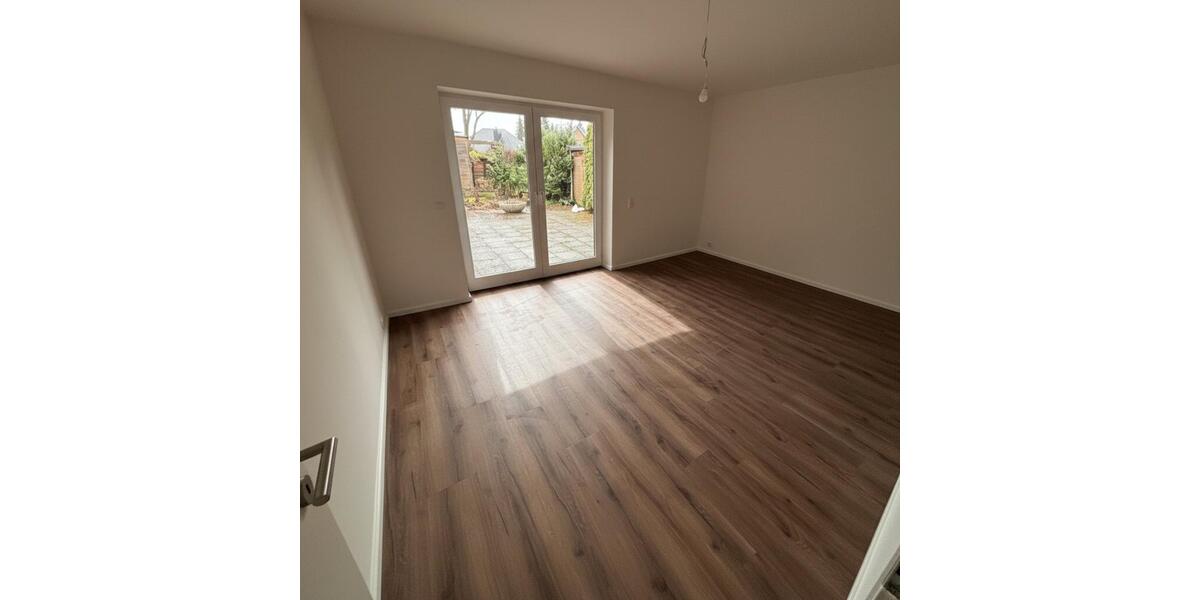 Einfamilienhaus Norderstedt Garstedt - 3.5 Zimmer, 133 m&sup2;, 2.490&euro; | Angebot:25230873