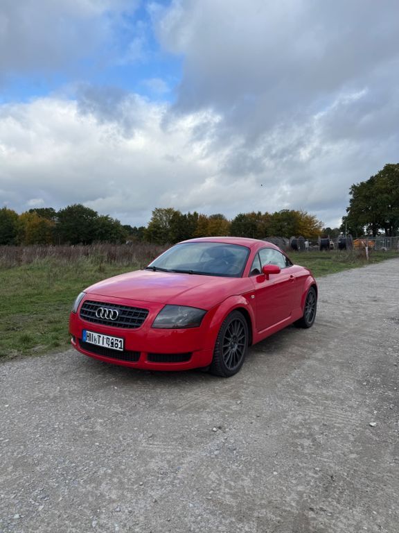 Audi TT 230.000 km 4.000 € Hamburg 22457