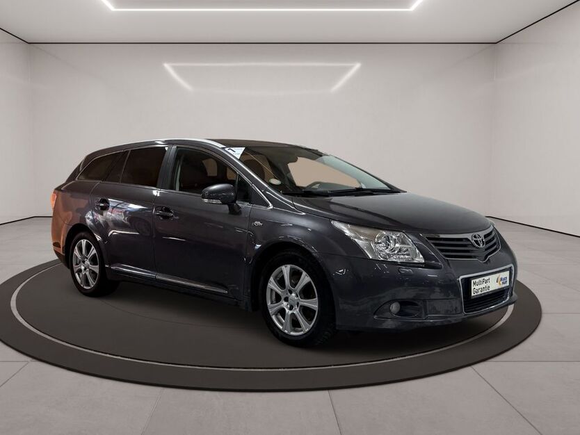Toyota Avensis 199.990 km 6.990 € Hamburg 22043