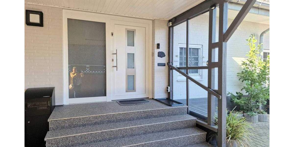 Mehrfamilienhaus, Wohnhaus Glinde - 5 Zimmer, 210 m&sup2;, 849.000&euro; | Angebot:24312537