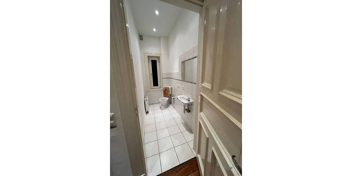 Etagenwohnung Reinbek - 4 Zimmer, 140 m&sup2;, 1.800&euro; | Angebot:26904183