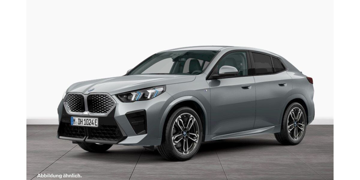 BMW iX2 15.069 km 51.907 &euro; Barsbüttel bei Hamburg 22885