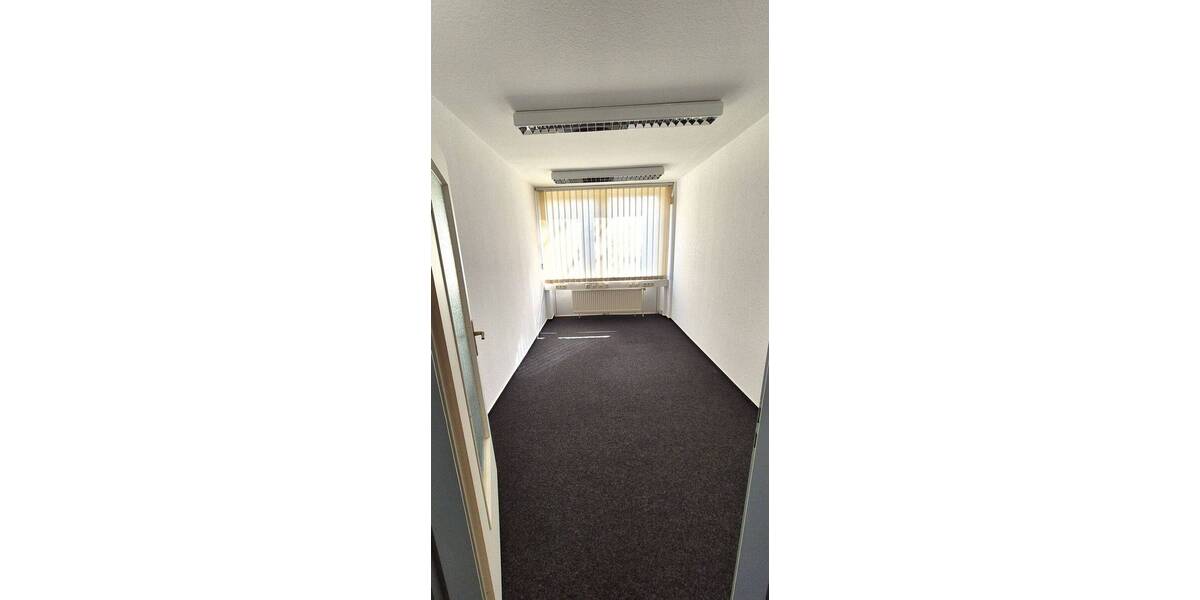 Gewerbeobjekt Hamburg Sinstorf - 4 Zimmer, 99 m&sup2;, 880&euro; | Angebot:24034217