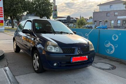 Renault Clio 160.000 km 799 &euro; Hamburg 22307