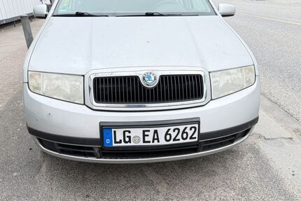 Skoda Fabia 179.000 km 1.990 &euro; HAMBURG 20537