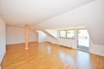 Dachgeschoßwohnung Bargteheide - 3 Zimmer, 95 m&sup2;, 1.330&euro; | Angebot:25992572