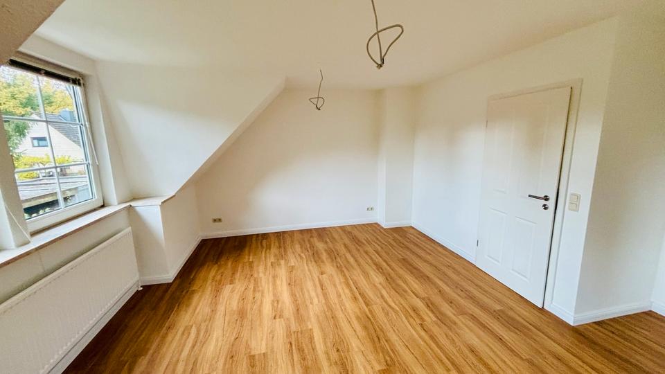 Doppelhaushälfte Glinde - 4 Zimmer, 105 m&sup2;, 1.850&euro; | Angebot:25432857