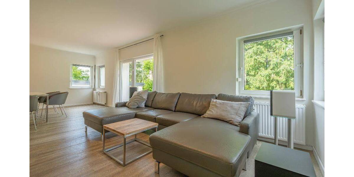 Einfamilienhaus Hamburg Rahlstedt - 9 Zimmer, 232 m&sup2;, 990.000&euro; | Angebot:26834932
