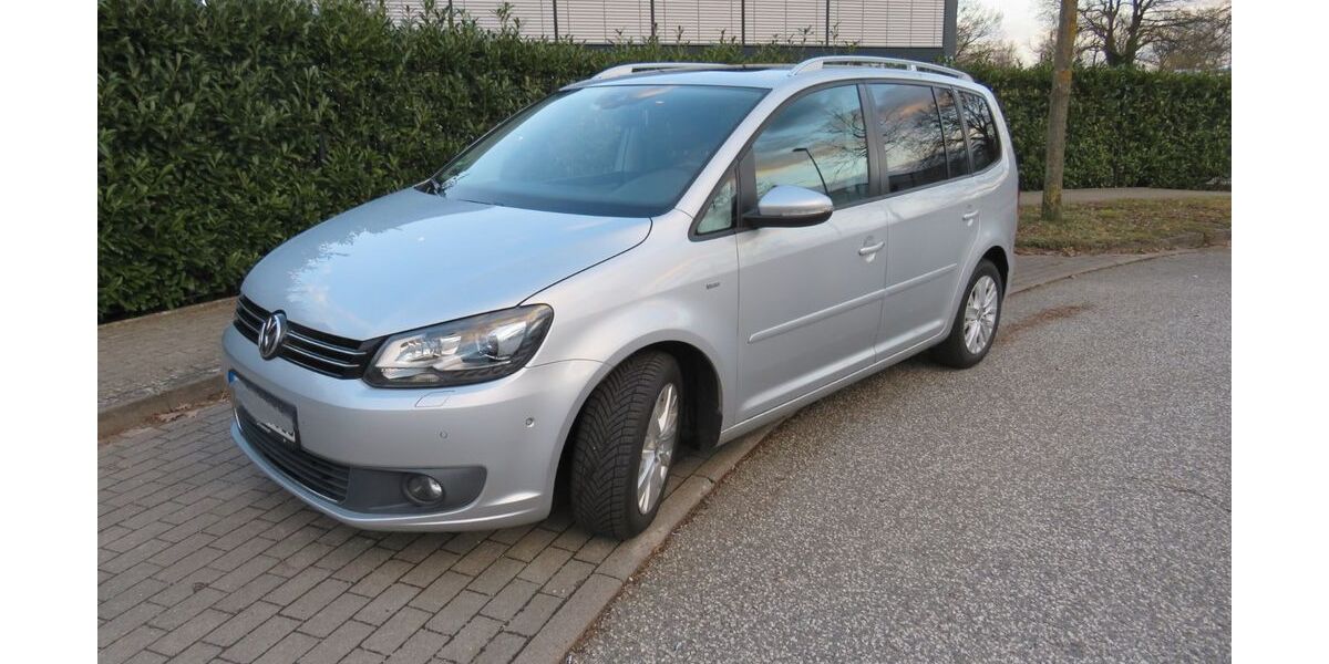 VW Touran 173.000 km 12.699 &euro; Bargteheide 22941