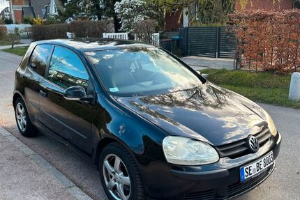 VW Golf 222.000 km 2.400 &euro; Hamburg 22049